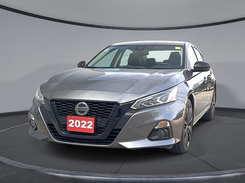 1 image of 2022 Nissan Altima SR Midnight Edition   - No Accidents - New Brakes